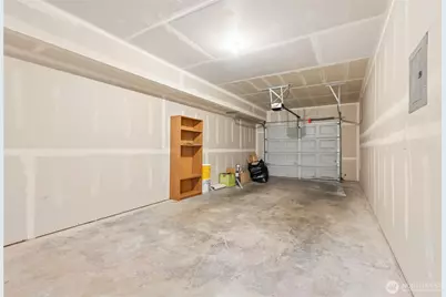 2147 Hammond Avenue #B10, DuPont, WA 98327 - Photo 21