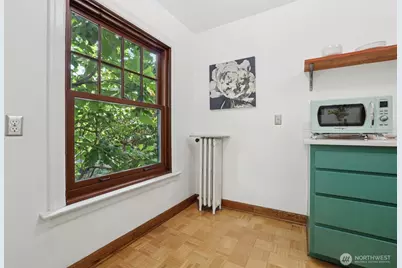 408 Bellevue Avenue E #206, Seattle, WA 98102 - Photo 13