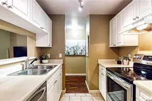 23301 Cedar Way, Mountlake Terrace, WA 98043 - Photo 5