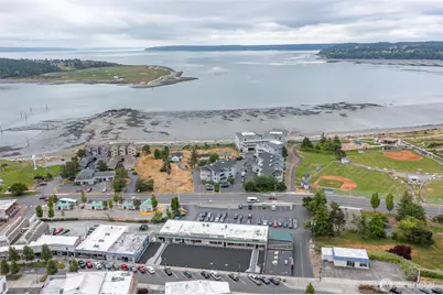 656 SE Bayshore Drive, Oak Harbor, WA 98277 - Photo 5