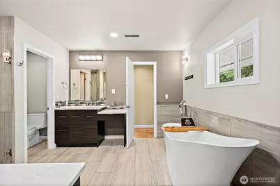 6718 76th Street W, Lakewood, WA 98499 - Photo 23