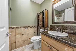 9504 347th St S, Roy, WA 98580 - Photo 13