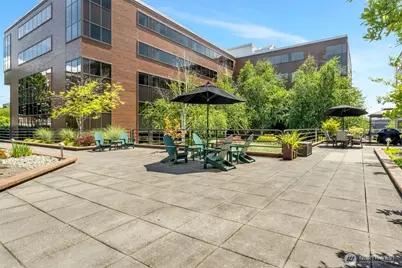 275 W Roy Street #319, Seattle, WA 98119 - Photo 27