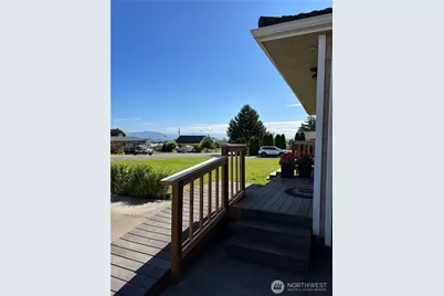 3105 K Avenue, Anacortes, WA 98221 - Photo 31