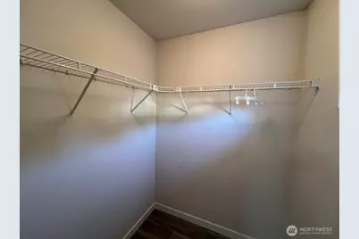 9525 S 221st Place, Kent, WA 98031 - Photo 17
