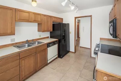 1312 S Massachusetts Street #202, Seattle, WA 98144 - Photo 7