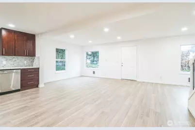 15421 10th Avenue SW, Burien, WA 98166 - Photo 7