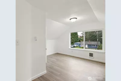 15421 10th Avenue SW, Burien, WA 98166 - Photo 5