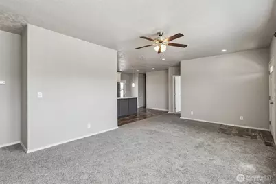 1701 E Burr Avenue #67, Moses Lake, WA 98837 - Photo 9