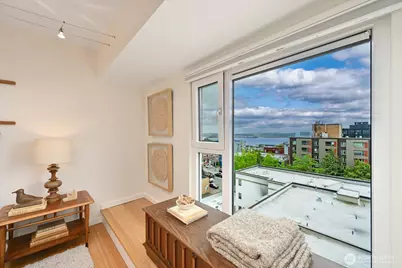 121 Vine Street #703, Seattle, WA 98121 - Photo 21