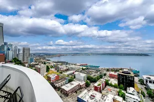 121 Vine St, Seattle, WA 98121 - Photo 35