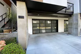 213 4th Ct S, Kirkland, WA 98033 - Photo 3