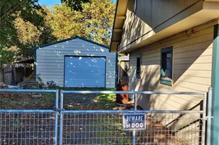 621 S 2nd St, Toledo, WA 98591 - Photo 5