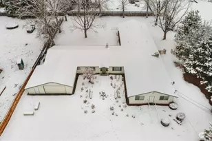 715 Locust St, Omak, WA 98841 - Photo 3