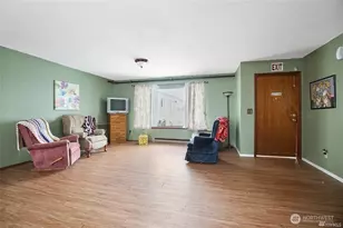 715 Locust St, Omak, WA 98841 - Photo 9