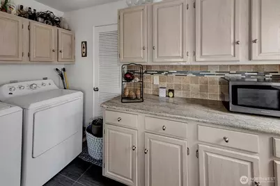 4131 Beach Drive SW, Seattle, WA 98116 - Photo 25