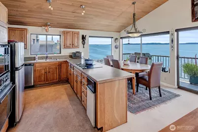 4131 Beach Drive SW, Seattle, WA 98116 - Photo 33