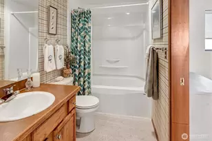 4131 Beach Dr SW, Seattle, WA 98116 - Photo 37