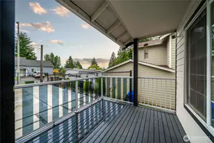 401 107th St S, Tacoma, WA 98444 - Photo 3