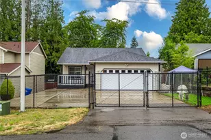 401 107th St S, Tacoma, WA 98444 - Photo 31