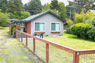 1620 S Ocosta St, Westport, WA 98595 - Photo 1