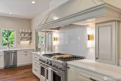 303 39th Ave NE, Olympia, WA 98506 - Photo 13