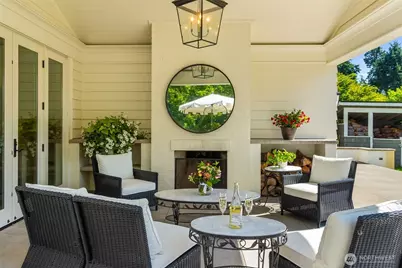 303 39th Ave NE, Olympia, WA 98506 - Photo 9