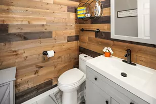 411 W Alaska Ave, Roslyn, WA 98941 - Photo 11