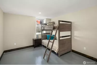 411 W Alaska Avenue, Roslyn, WA 98941 - Photo 25