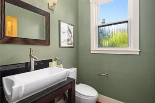 1423 37th Ave, Seattle, WA 98122 - Photo 11