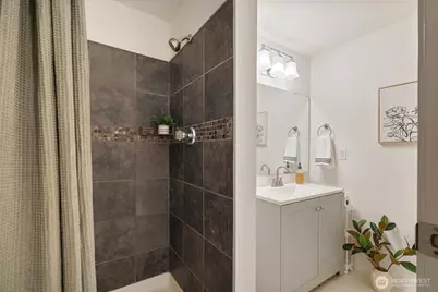 4330 W Lake Sammamish Parkway SE #G114, Issaquah, WA 98027 - Photo 21