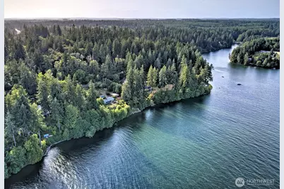 662 E Stadium Beach Road E, Grapeview, WA 98546 - Photo 5