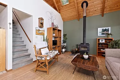 662 E Stadium Beach Road E, Grapeview, WA 98546 - Photo 17