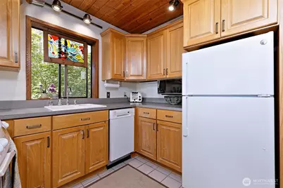 662 E Stadium Beach Road E, Grapeview, WA 98546 - Photo 19