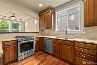 20528 94th Avenue E, Graham, WA 98338 - Photo 13