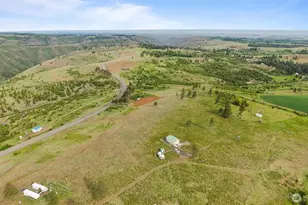 588 Reservoir Ln, Pomeroy, WA 99347 - Photo 1