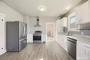 1726 Baker Ave, Everett, WA 98201 - Photo 17