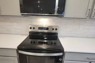 714 Holly Ave, Buckley, WA 98321 - Photo 9