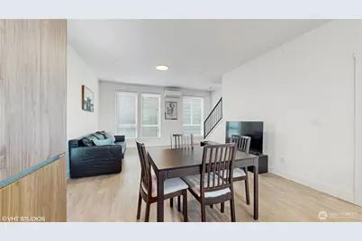 1300 E Remington Court #A, Seattle, WA 98122 - Photo 9