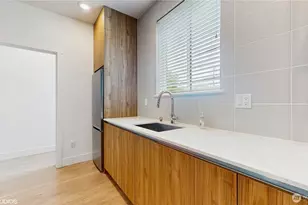 1300 E Remington Ct, Seattle, WA 98122 - Photo 11