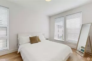 1300 E Remington Ct, Seattle, WA 98122 - Photo 13