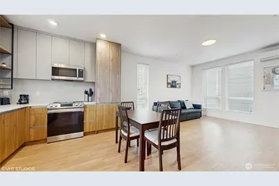 1300 E Remington Court #A, Seattle, WA 98122 - Photo 9