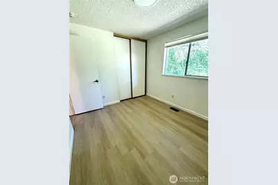 12602 Military Road E, Puyallup, WA 98374 - Photo 7