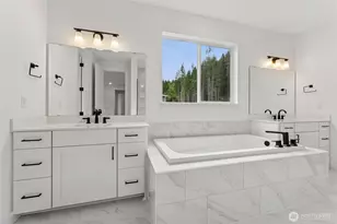 15410 210th Ave E, Bonney Lake, WA 98391 - Photo 33