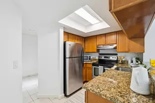 10004 100th Ave NE, Kirkland, WA 98034 - Photo 9