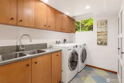 14460 NE 16th Place, Bellevue, WA 98007 - Photo 29