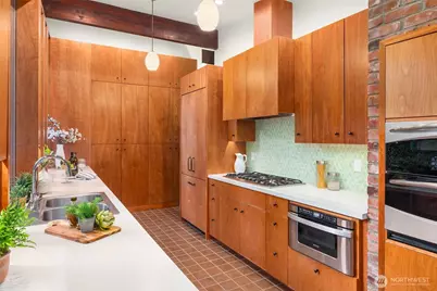 14460 NE 16th Place, Bellevue, WA 98007 - Photo 13