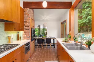 14460 NE 16th Pl, Bellevue, WA 98007 - Photo 15