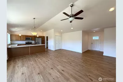 420 Point Brown Avenue SE, Ocean Shores, WA 98569 - Photo 13