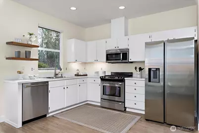 13720 231st Lane NE, Redmond, WA 98053 - Photo 15